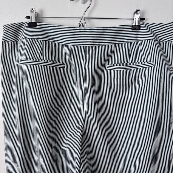Loft cropped wide leg striped dressy pant Size 18 - Picture 5 of 7